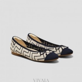 VIVAIA Almond Cap Bow Flats (Tiana) Flat Shoes White