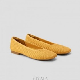 VIVAIA Square Cap V-Cut Flats (Margot 2.0) Flat Shoes Yellow
