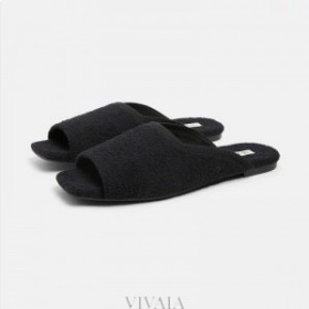  VIVAIA Square Cap Fluffy Slides Mules Nero