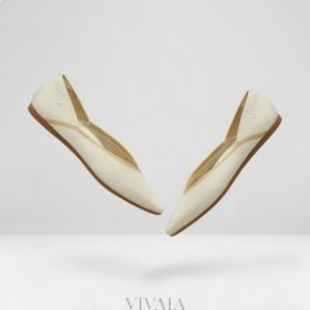  VIVAIA Scarpe basse con punta a V e taglio a V (Vienna 2.0) Scarpe basse Avorio Beige