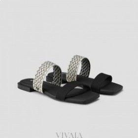  Žabkové sandále VIVAIA Square-Cap (Maya) Čierna