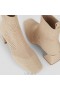 Botas de tacón perforado con puntera cuadrada VIVAIA (Melissa) Botas Almendra