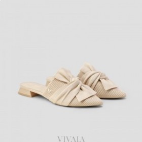  VIVAIA Sandaler med spidse tåer (Yaffa) Sandaler Mandel