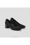 Chaussures hautes à talon bloc VIVAIA Almond Cap (Tamia Block Heel) Noir