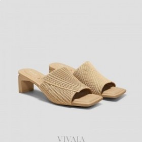  VIVAIA Sandalen mit Blockabsatz und quadratischer Zehenpartie (Jade Pro) Sandalen Nude Peach