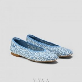  VIVAIA Square Cap V-Cut Flats (Margot 2.0) Flache Schuhe Blau